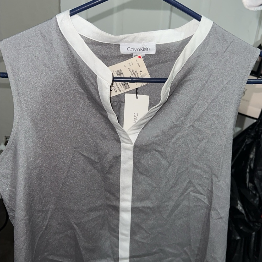 🤍 Calvin Klein Grey Cut Sleeve Blouse 🤍